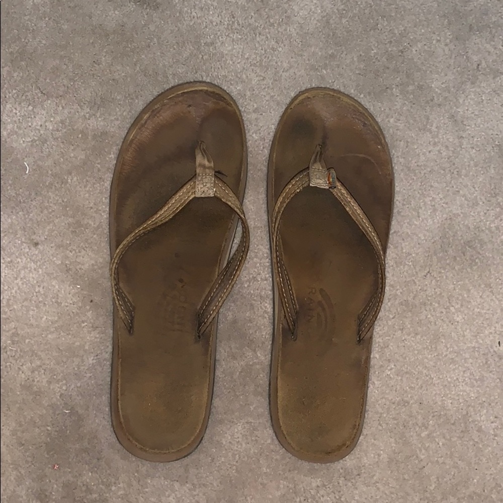 Unisex rainbows flip flop shoes